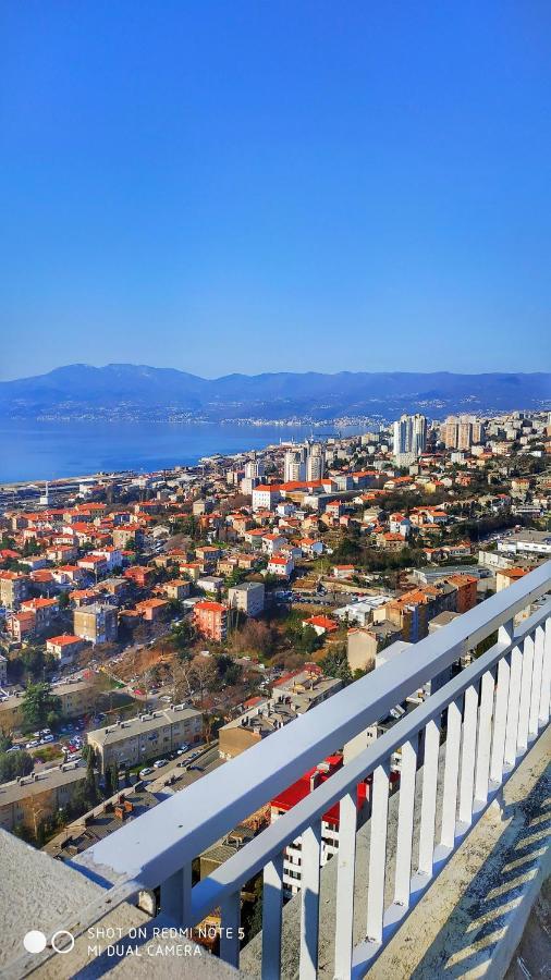 Under The Sky Apartment Rijeka Exterior photo