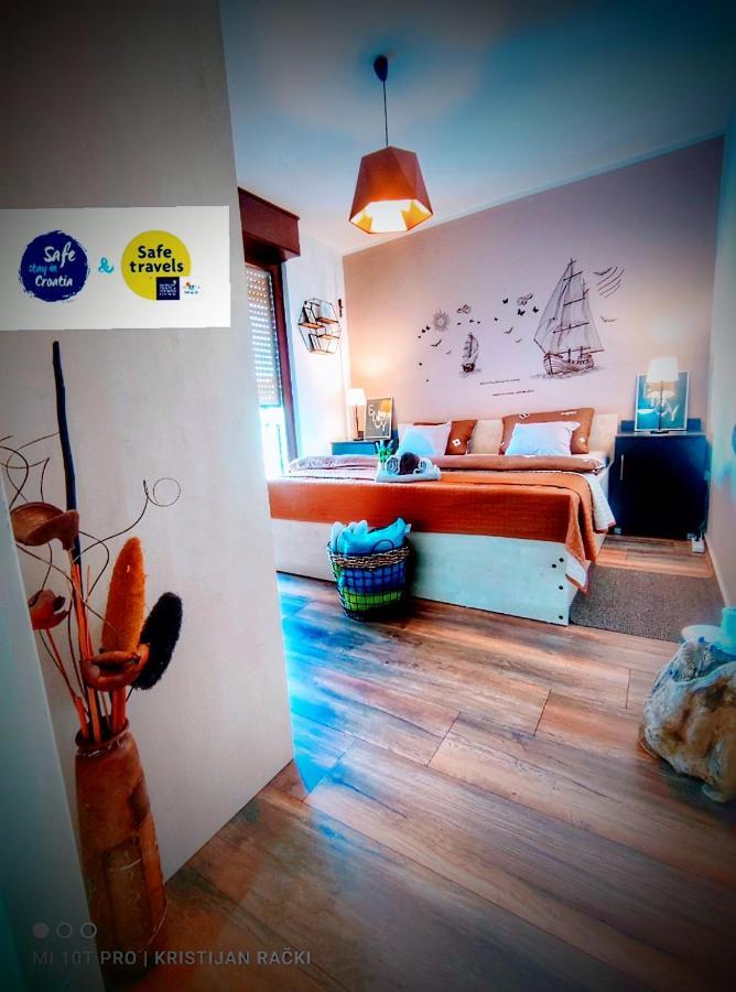 Under The Sky Apartment Rijeka Exterior photo